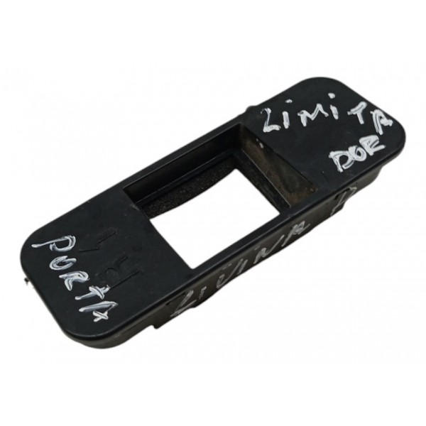 Acabamento Limitador Porta Nissan Livina 2009 2010 2011 2012