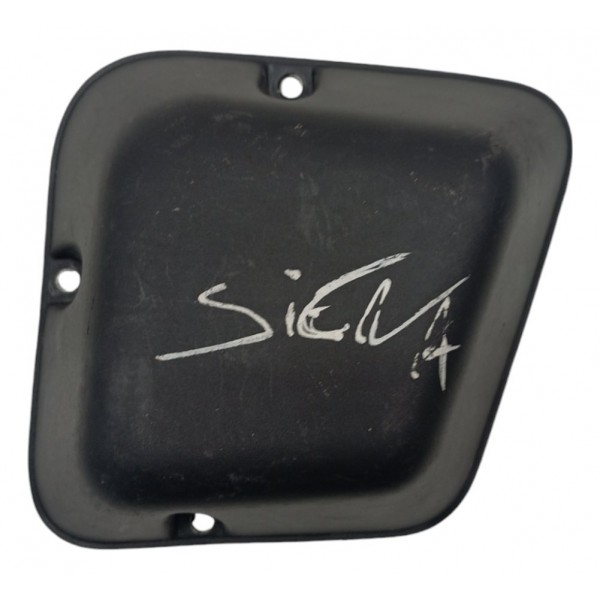 Moldura Interna Lanterna Traseira Lado Esquerdo Fiat Siena