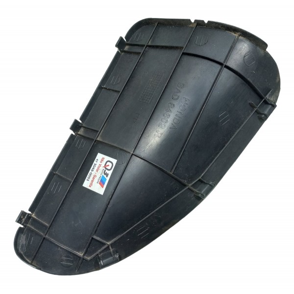 Moldura Tampa Acabamento  Lanterna Direita Honda Fit 2006 Preto