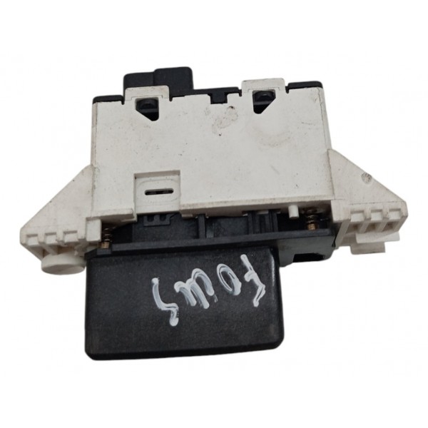 Botão Pisca Alerta Ford Focus 2004 2005 2006 2007 2008 Preto