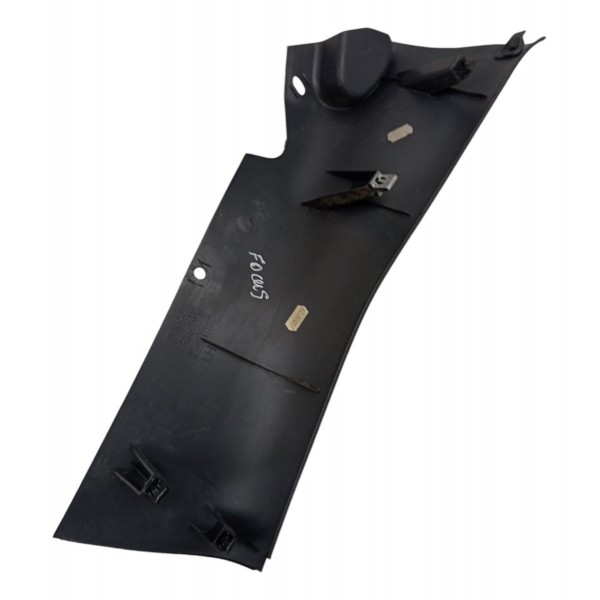 Moldura Banco Traseiro Esquerdo Ford Focus 2006 2007 2008 Preto