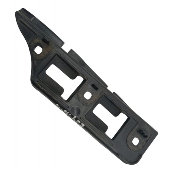 Suporte Guia Parachoque Dianteiro Esquerdo Vw Jetta