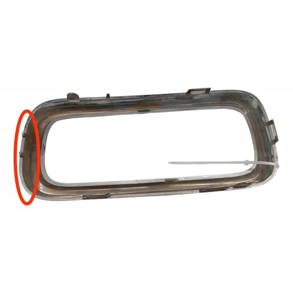 Moldura Friso Cromado Grade Jeep Renegade 2016 Detalhe