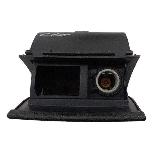 Cinzeiro Traseiro Com Acendedor Mercedes C200 2009