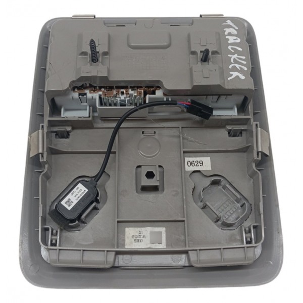 Luz Teto Cortesia Chevrolet Tracker 1.4 2017 2018 2019 2020