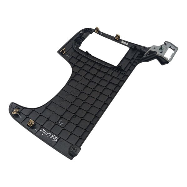 Moldura Painel Inferior Esquerdo Gm Tracker 2017 2018 2019