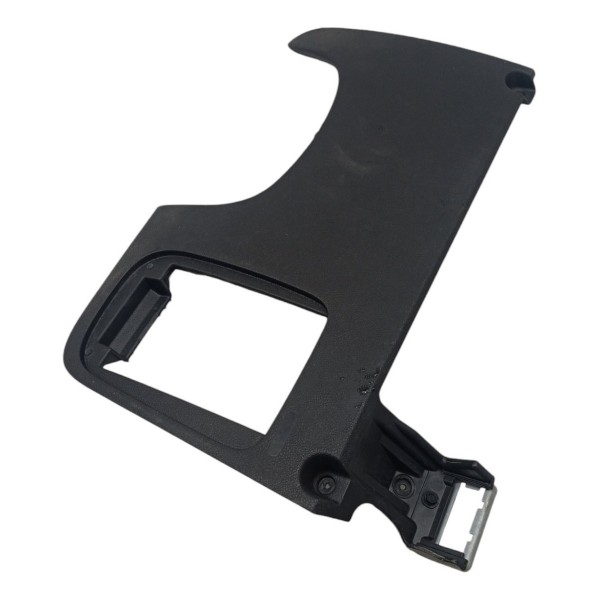 Moldura Painel Inferior Esquerdo Gm Tracker 2017 2018 2019