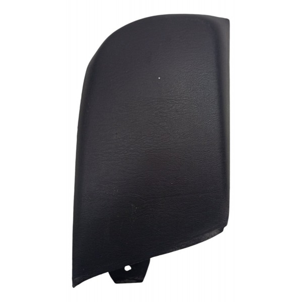 Acabamento Coluna Traseira Esquerda Focus Hatch 2008 Detalhe