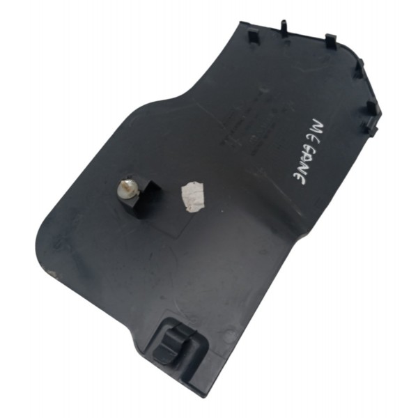 Acabamento Painel Central Esquerdo Renault Megane 2007 2008