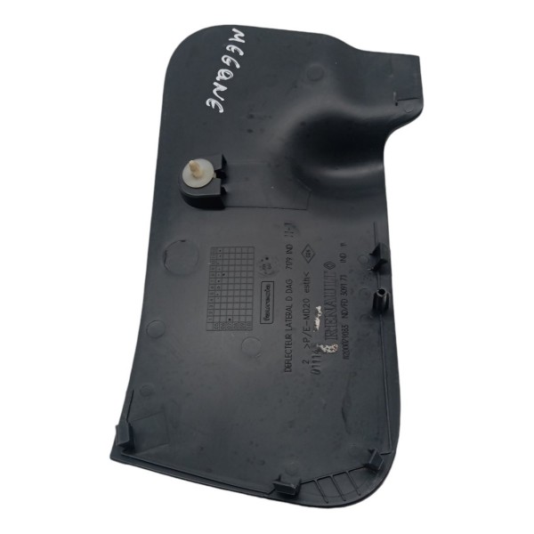 Acabamento Painel Central Direito Renault Megane 2007 08 09