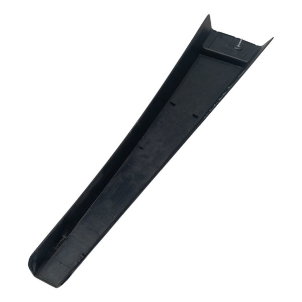 Acabamento Coluna Externa Direita Renault Megane 2007 08 09