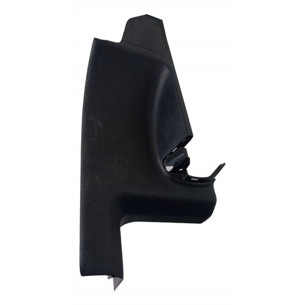 Acabamento Coluna Traseira Direita Mitsubishi Outlander 2016