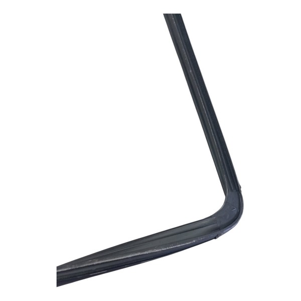 Borracha Guarnição Traseiro Direito Chevrolet Tracker 2019 Preto