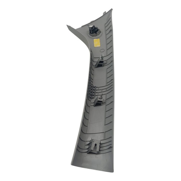 Moldura Coluna Parabrisa Esquerdo Chevrolet Tracker 2019