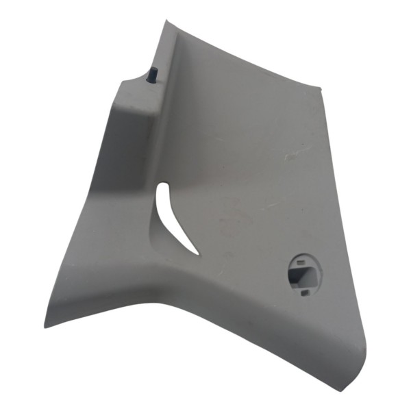 Moldura Suporte Bagagito Esquerdo Gm Tracker 2019 Detalhes Cinza