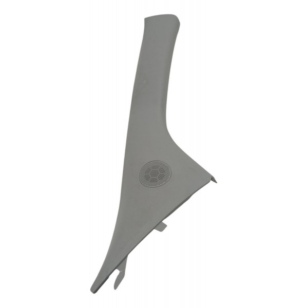 Moldura Coluna Parabrisa Direito Chevrolet Tracker 2019 2020