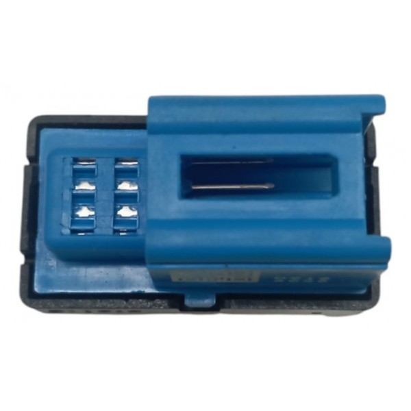 Botão Trava Porta Dianteira Direita Chevrolet Tracker 2019