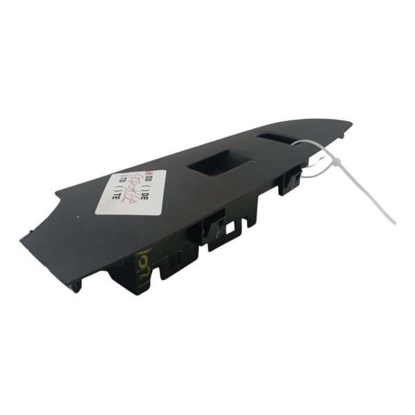 Moldura Botão Vidro Dianteiro Direito Gm Tracker 2018 2019