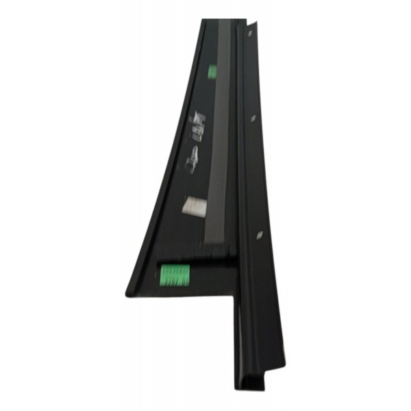 Acabamento Porta Traseira Direita C200 2009