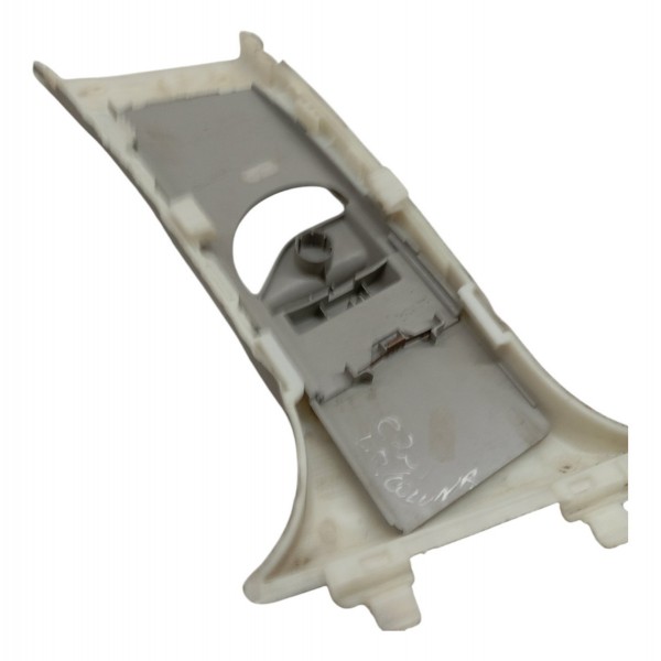 Acabamento Coluna Direita Mercedes C200 2009 2010