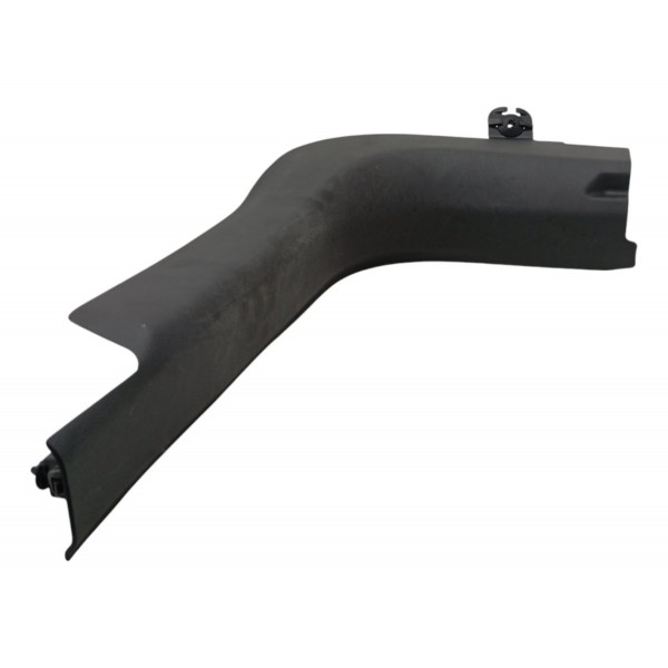 Soleira Porta Dianteira Direita Gm Tracker 2018 2019 2020 21 Preto