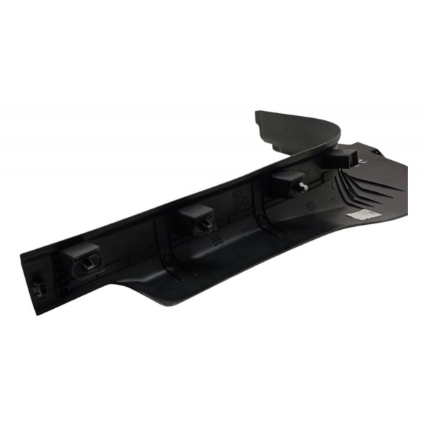 Soleira Porta Dianteira Direita Gm Tracker 2018 2019 2020 21 Preto