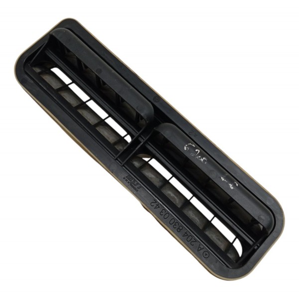 Grade Ventilação Carroceria Mercedes C200 2009