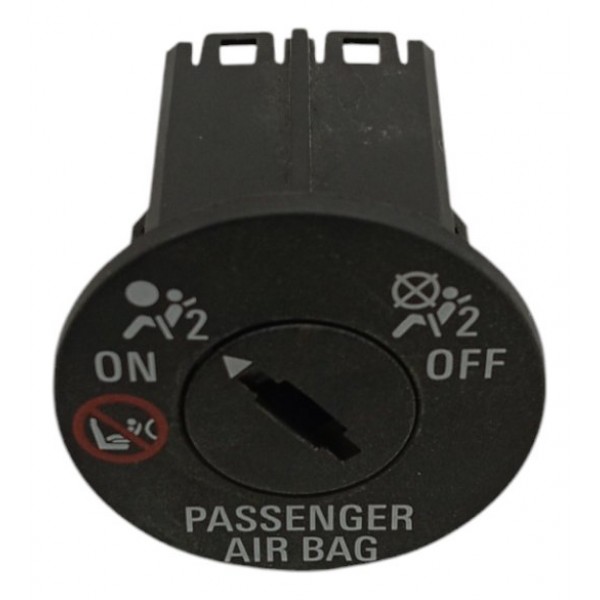 Botão Comando On Off Painel Chevrolet Tracker 2018 2019 2020 Preto