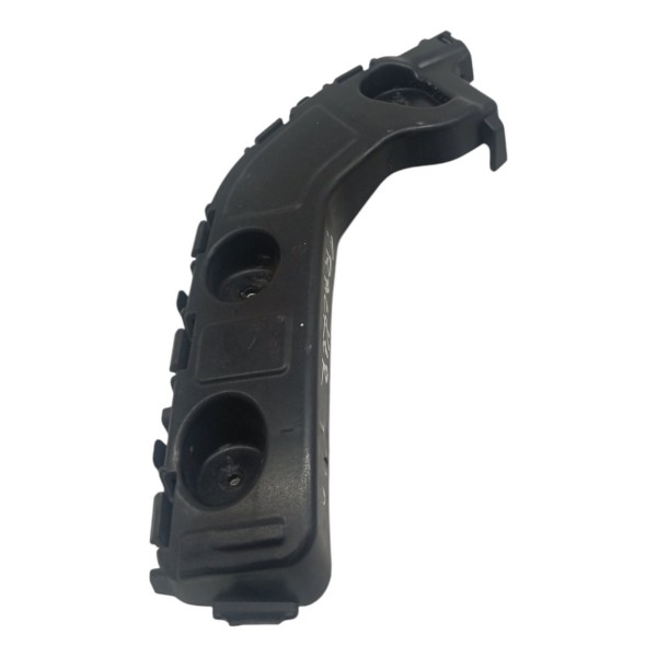 Guia Parachoque Traseiro Direito Gm Tracker 2018 19 Detalhes