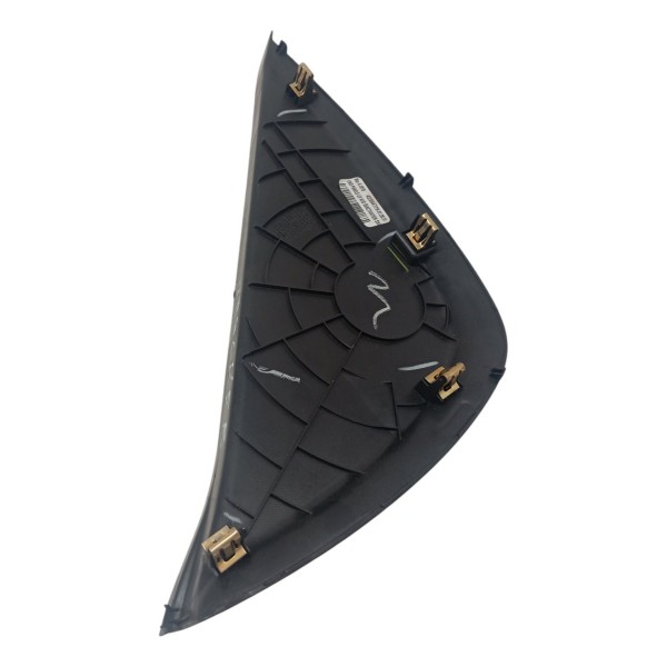 Moldura Acabamento Lateral Esquerdo Painel Gm Tracker 2019