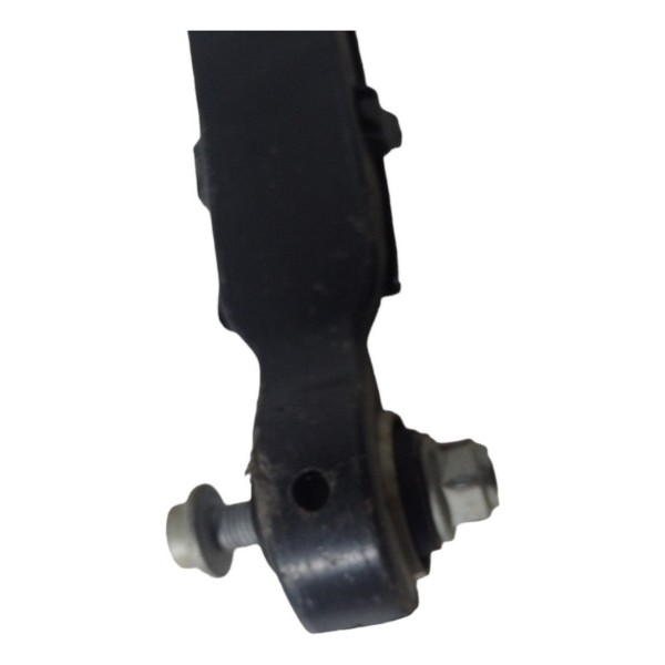 Braço Inferior Suspensão Traseira Esquerda Mercedes C180 Cgi