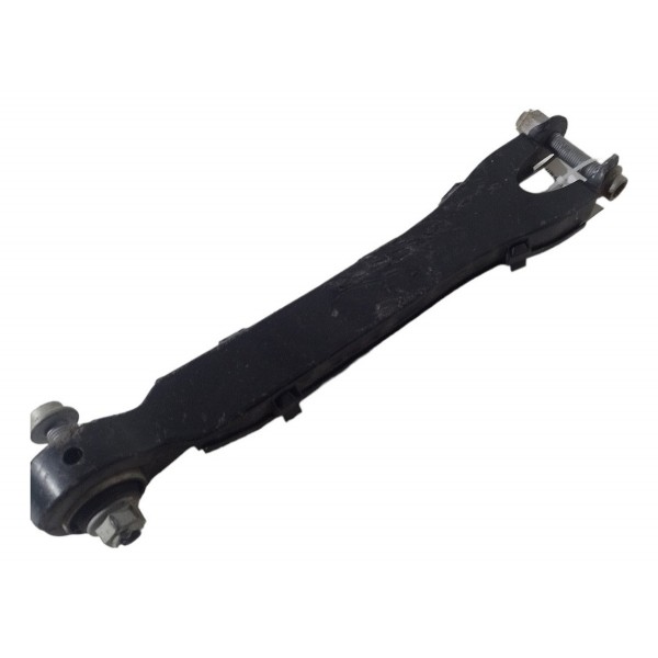 Braço Inferior Suspensão Traseira Esquerda Mercedes C180 Cgi