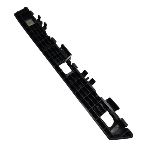 Guia Parachoque Traseiro Direito Kia Sorento 3.5 V6 2012 13