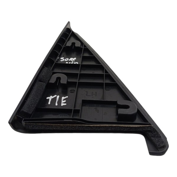 Moldura Interna Traseira Esquerda Kia Sorento 3.5 2011 2012