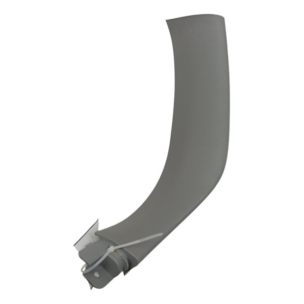 Acabamento Tampa Traseira Direita Kia Sorento 3.5 2012 2013