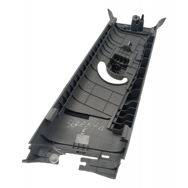 Moldura Sup Coluna Central Esquerdo Kia Sorento 3.5 2012 13