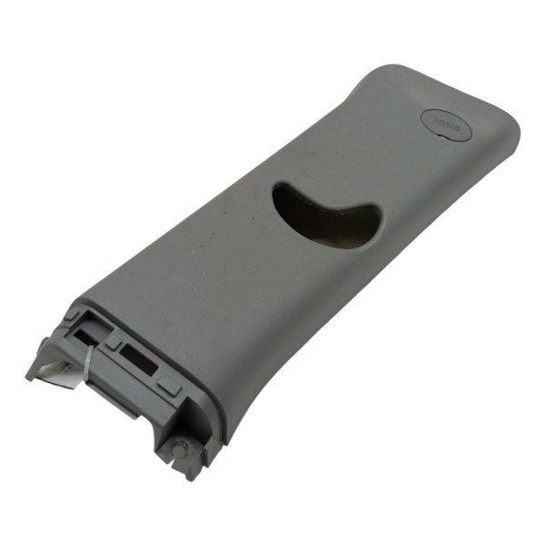 Moldura Coluna Traseira Esquerda Kia Sorento 3.5 2012 2013