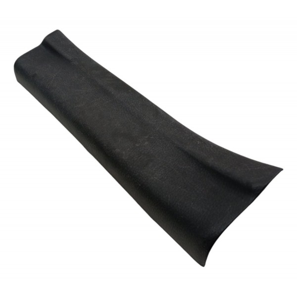 Soleira Porta Dianteira Direita  Kia Sorento 3.5 2012 2013 Preto