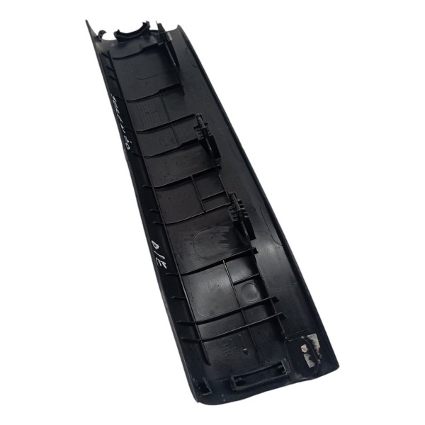 Soleira Porta Dianteira Esquerda Kia Sorento 3.5 2012 2013 Preto