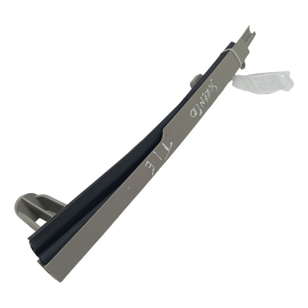 Guia Canaleta Vidro Traseiro Esquerdo Kia Sorento 3.5 2012