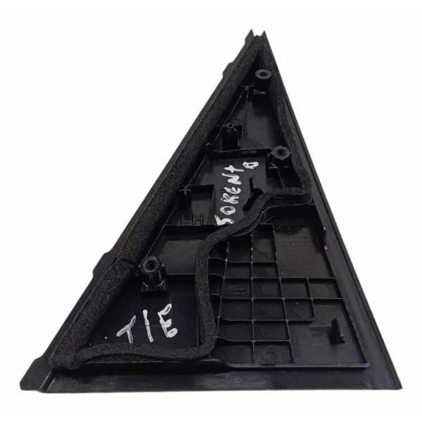 Acabamento Externo Traseiro Esquerdo Kia Sorento 3.5 2012 13