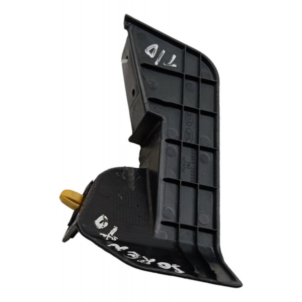 Acabamento Spoiler Traseiro Direito Kia Sorento 3.5 2011 12