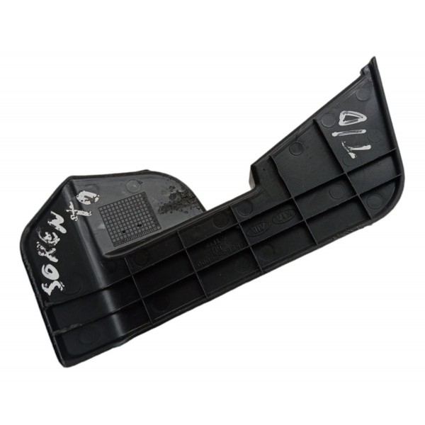 Acabamento Spoiler Traseiro Direito Kia Sorento 3.5 2011 12