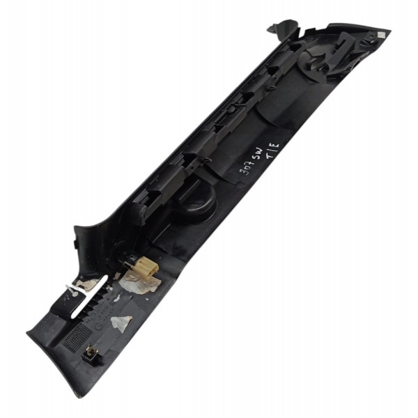 Moldura Suporte Bagagito Esquerdo Peugeot 307 Sw 2.0 2005