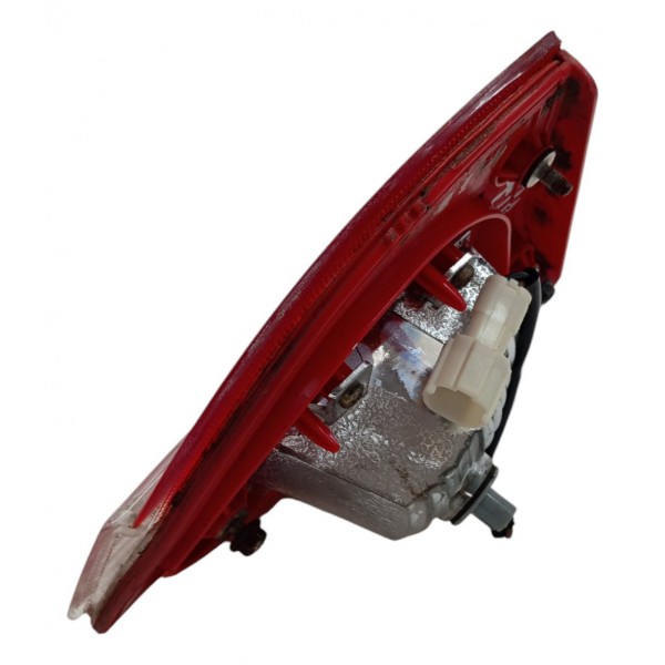 Lanterna Tampa Direita Porta Malas Jac J5 1.5 2012 Detalhes Direito/passageiro Vermelho