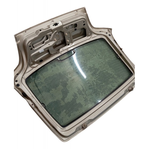 Tampa Traseira Vidro Renault Megane Hatch 2000 2001 Detalhe Dourado-escuro