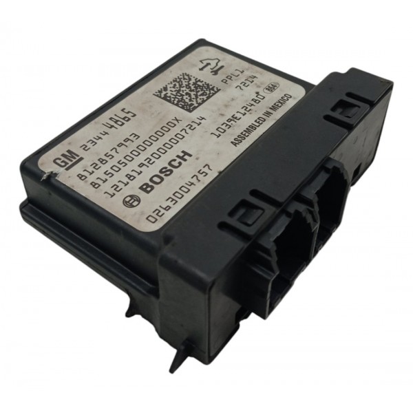 Módulo Sensor Estacionamento Chevrolet Onix 2018 19 Detalhe Preto