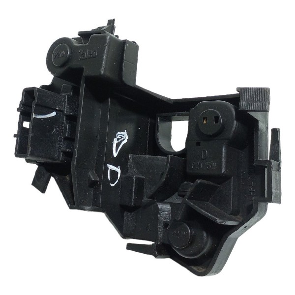 Circuito Lanterna Direita Peugeot 206