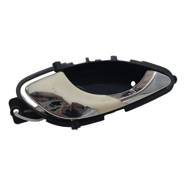 Maçaneta Interna Traseira Esquerda Jac J5 1.5 16v 2012 2013 - Preto - Traseira