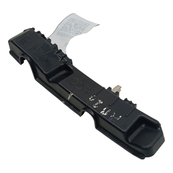 Suporte Guia Parachoque Dianteiro Direito Hyundai Hb20 2015